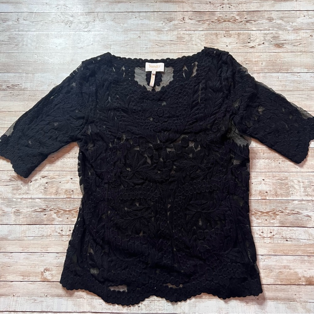 💚Laundry by Shelli Segal top